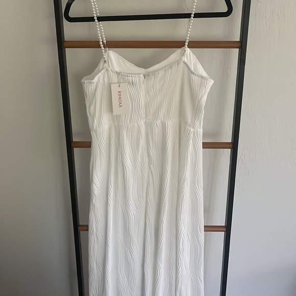 Never worn with tags white dress - Picture 4 of 7